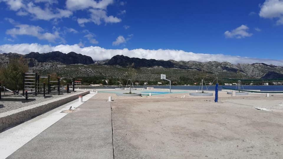 Apartments Zile Starigrad Paklenica Eksteriør bilde