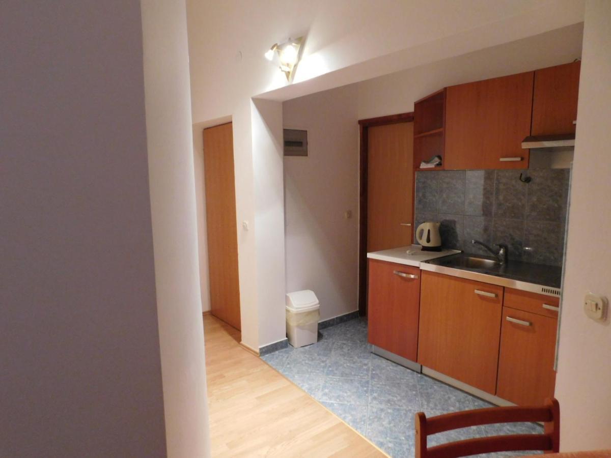 Apartments Zile Starigrad Paklenica Eksteriør bilde